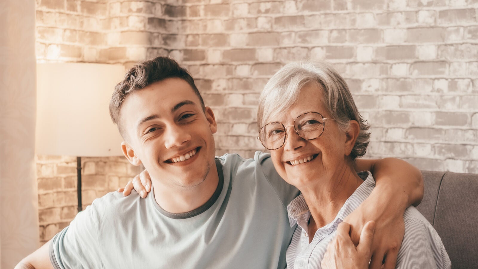 Casi toda la Geneneración Z valora compartir la merienda con sus abuelos, según una encuesta