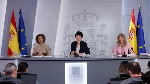 María Jesús Montero, Elma Saiz y Yolanda Díaz María Jesús Montero, Elma Saiz y Yolanda Díaz