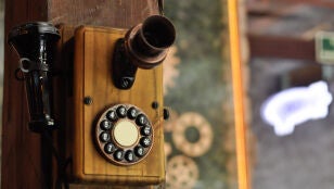 Tel&eacute;fono antiguo