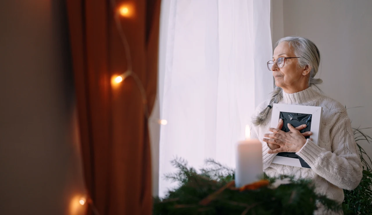 Persona mayor en duelo