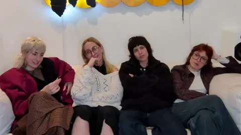 Sandra de Ginebras sobre su abuelo, un increíble maestro de hacer maquetas: "Admirar a la gente que te ha criado me parece fundamental" Sandra de Ginebras sobre su abuelo, un increíble maestro de hacer maquetas: "Admirar a la gente que te ha criado me parece fundamental"