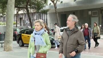 Los padres cada vez ayudan m&aacute;s econ&oacute;micamente a sus hijos