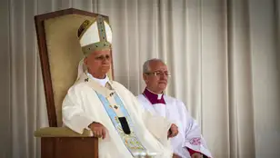 El papa León XIV preside una misa