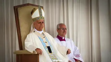 El papa León XIV preside una misa El papa León XIV preside una misa