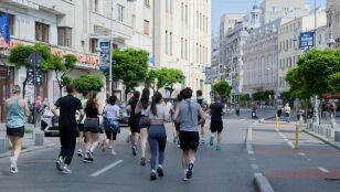 El humor, el movimiento y las buenas compa&ntilde;&iacute;as se revelan como los aliados m&aacute;s potentes y olvidados para combatir el estr&eacute;s cotidiano