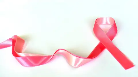 El cribado de cáncer de mama se refuerza con un nuevo rango de edad entre 45 y 74 años El cribado de cáncer de mama se refuerza con un nuevo rango de edad entre 45 y 74 años