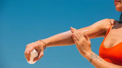 Estos son algunos de los medicamentos que pueden convertir el sol en tu peor aliado este verano Estos son algunos de los medicamentos que pueden convertir el sol en tu peor aliado este verano