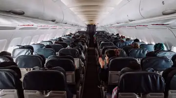 ¿Qué derechos tienes si cancelan tu vuelo? Estas son las opciones que debe ofrecerte la aerolínea ¿Qué derechos tienes si cancelan tu vuelo? Estas son las opciones que debe ofrecerte la aerolínea