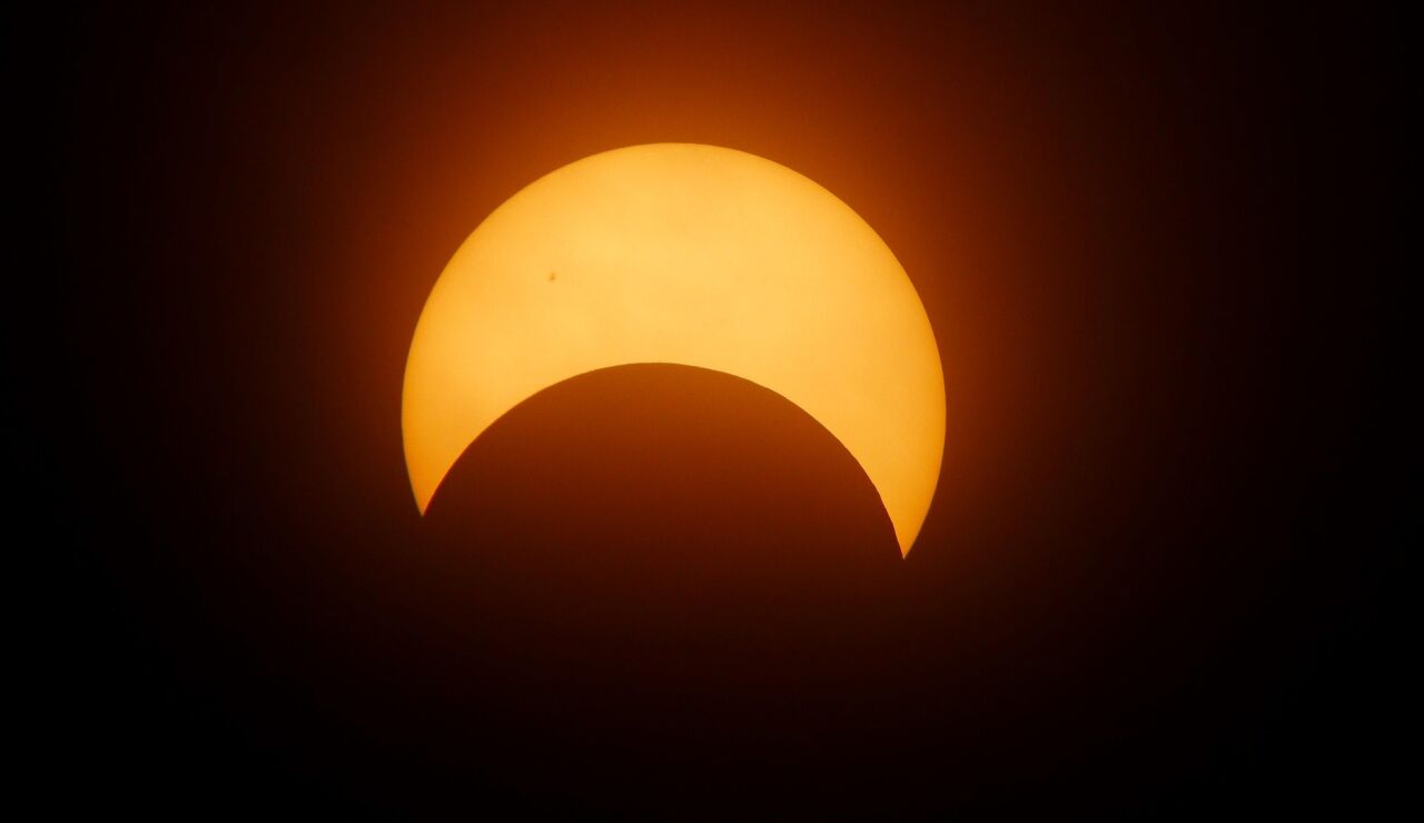 La Luna se apaga en m&aacute;s del 90%: Espa&ntilde;a vivir&aacute; un espectacular eclipse parcial la noche del 27 al 28 de agosto