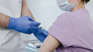 Fechas de vacunación de gripe y COVID-19 en cada comunidad autónoma Fechas de vacunación de gripe y COVID-19 en cada comunidad autónoma
