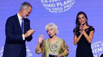 Isabel Allende gana el Planeta a los 84 a&ntilde;os porque a su edad &laquo;hay muy poco que perder&raquo;
