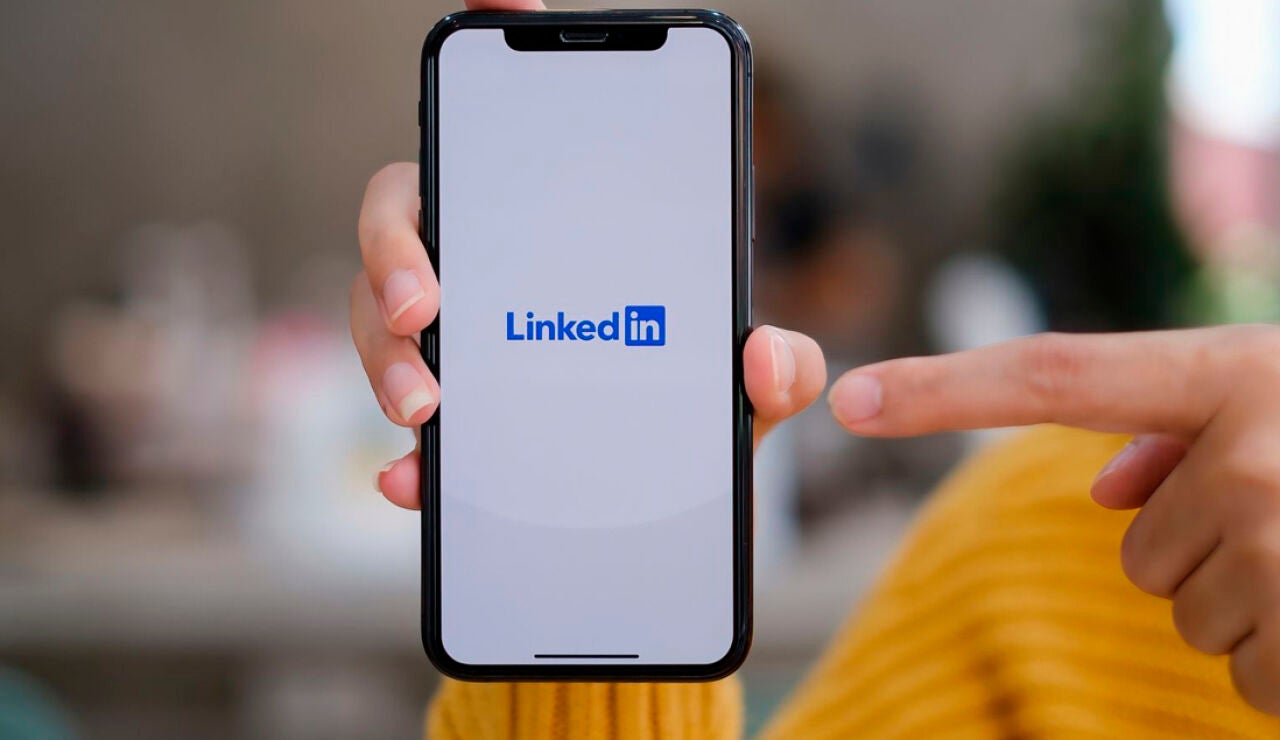 10 profesionales del mundo s&eacute;nior que triunfan en LinkedIn